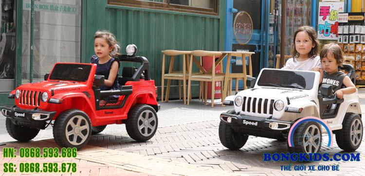 Xe ô tô điện trẻ em Jeep FT938