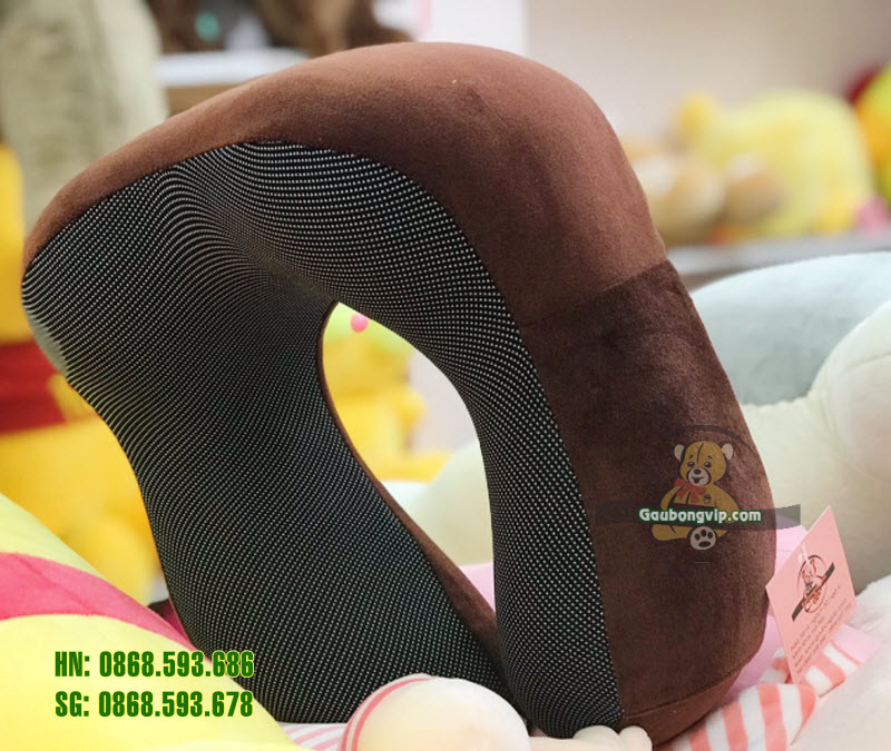 Gối cổ chữ u màu nâu 1