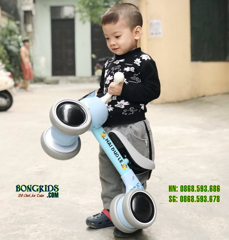 Xe chòi chân cho bé 098 11