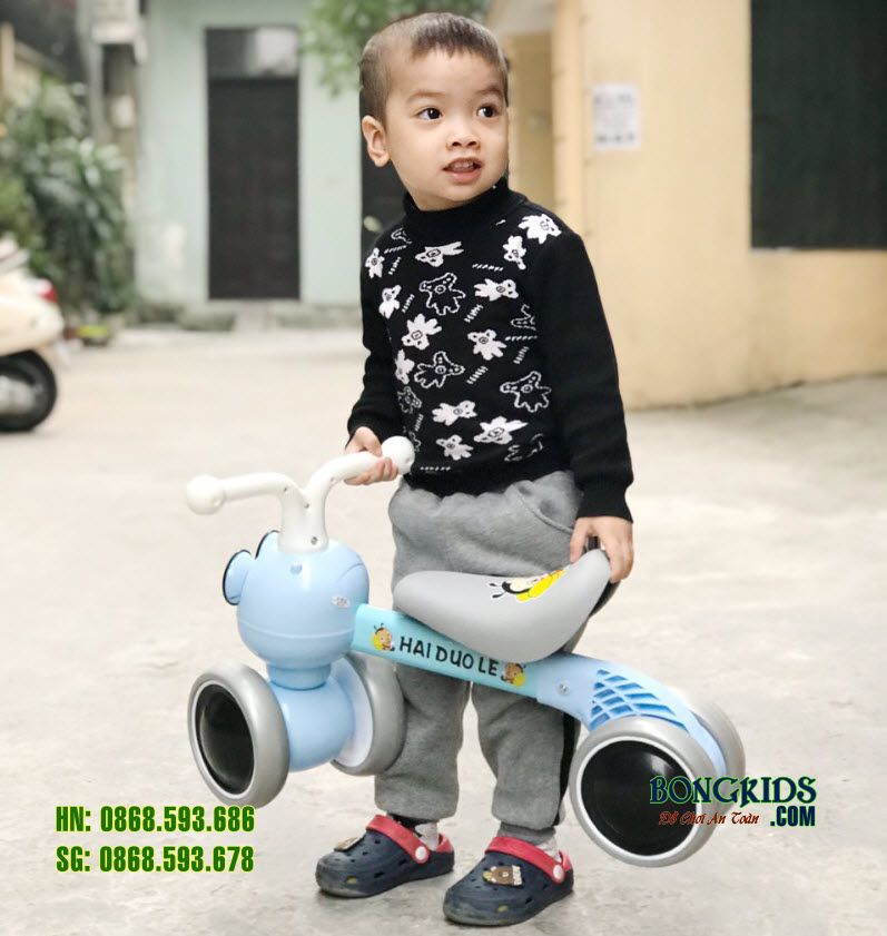 Xe chòi chân cho bé 098 12