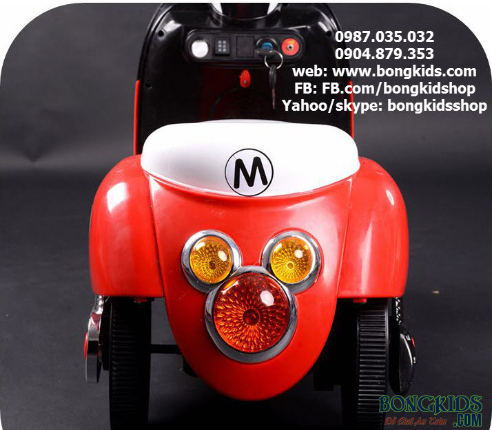 Phía sau xe máy điện Vespa trẻ em 6688