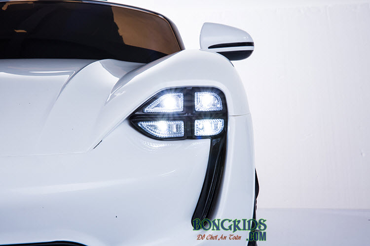 Xe ô tô điện trẻ em Porsche QLS-8988