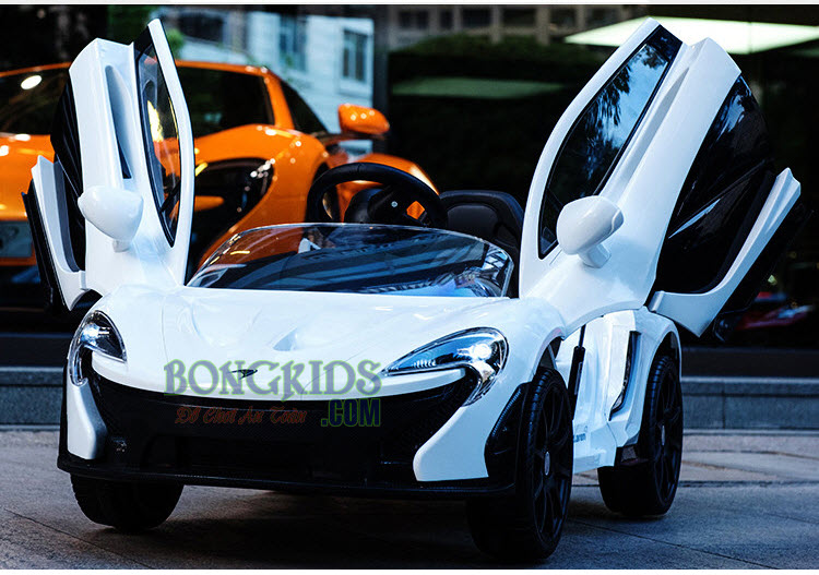 Xe ô tô điện trẻ em Mclanren 672R màu trắng