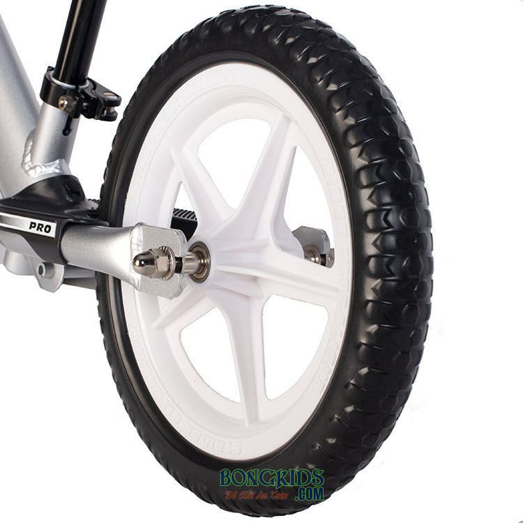 Bánh xe thăng bằng cho bé Strider Pro